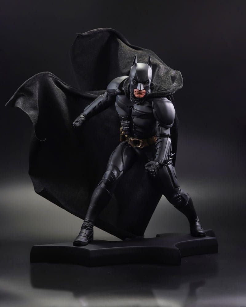 DC Direct Soška DC Movie Sochy Batman (The Dark Knight) 24 cm McFarlane Toys