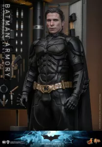 The Dark Knight Movie Masterpiece Akční Figurky & Diorama 1/6 Batman Armory a Bruce Wayne (2.0) 30 cm Hot Toys