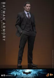 The Dark Knight Movie Masterpiece Akční Figurky & Diorama 1/6 Batman Armory a Bruce Wayne (2.0) 30 cm Hot Toys