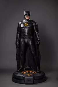 The Flash Životní Velikost Soška Batman Keaton 2 211 cm