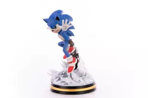 Sonic The Hedgehog 2 Soška Sonic Mountain Chase 34 cm First 4 Figures