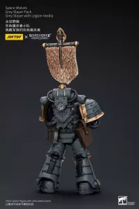 Warhammer The Horus Heresy Akční Figurka 1/18 Space Wolves Grey Slayer Pack Grey Slayer a Legion Vexilla 12 cm Joy Toy (CN)