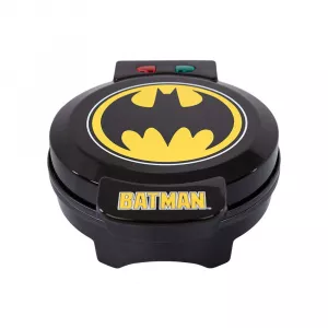 DC Comics Waffle Maker Batman World's Greatest Detective - Damaged packaging