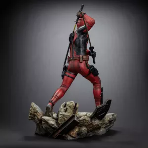 Deadpool 3 Legacy Replika Soška 1/4 Deadpool 58 cm Iron Studios