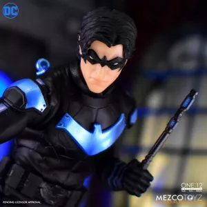 DC Comics Akční Figurka 1/12 Nightwing 17 cm Mezco Toys