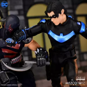 DC Comics Akční Figurka 1/12 Nightwing 17 cm Mezco Toys