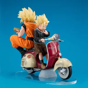 Dragonball Z 05 Desktop real McCoy PVC Diorama Super Saiyan Son Goku & Super Saiyan Son Gohan & Motorbike 16 cm Megahouse