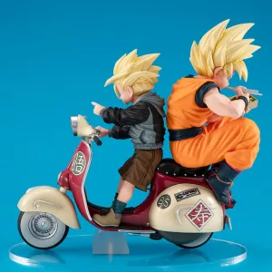 Dragonball Z 05 Desktop real McCoy PVC Diorama Super Saiyan Son Goku & Super Saiyan Son Gohan & Motorbike 16 cm Megahouse