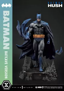 Batman Ultimate Premium Masterline Series Soška 1/4 Hush (Comics) Batman 56 cm