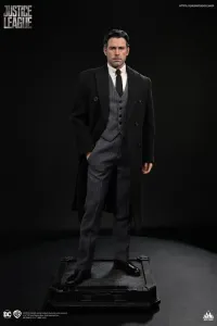 Justice League Soška 1/4 Bruce Wayne (Ben Affleck) 51 cm