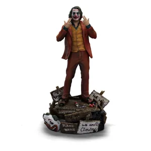 DC Comics Art Scale Deluxe Soška 1/10 Joker (Arthur Fleck) 19 cm